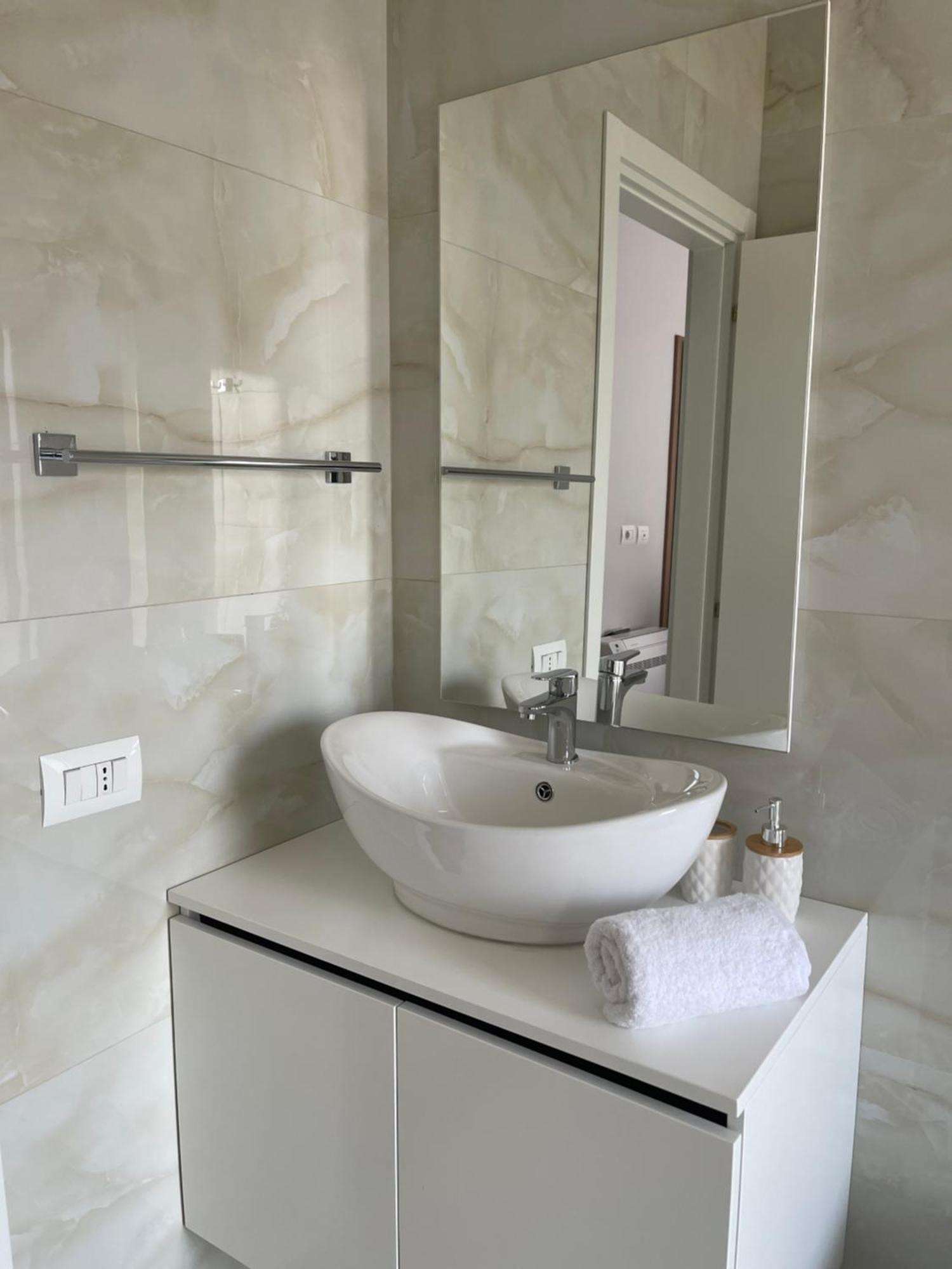 New Bazaar, Grand Apartment تيرانا المظهر الخارجي الصورة