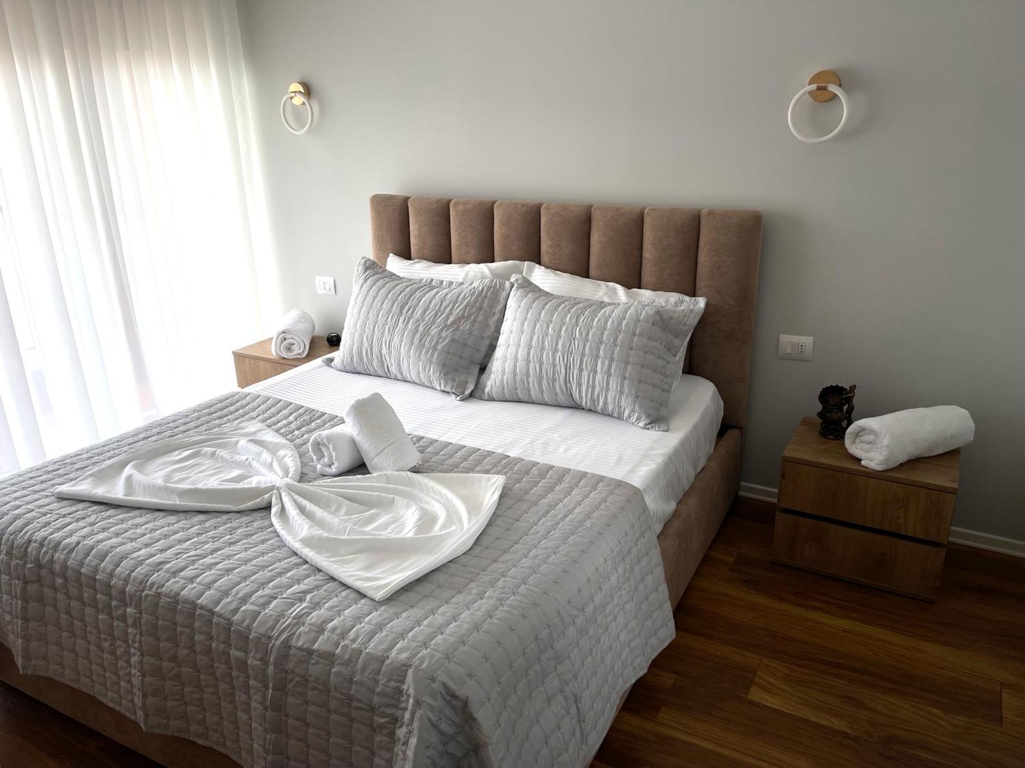 New Bazaar, Grand Apartment تيرانا المظهر الخارجي الصورة